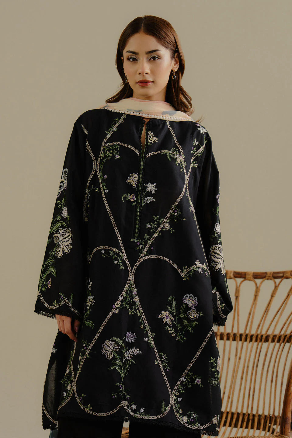 Lawn-3PC Embroidered Shirt with Digital Printed Jacquard Dupatta-1384 -fashion