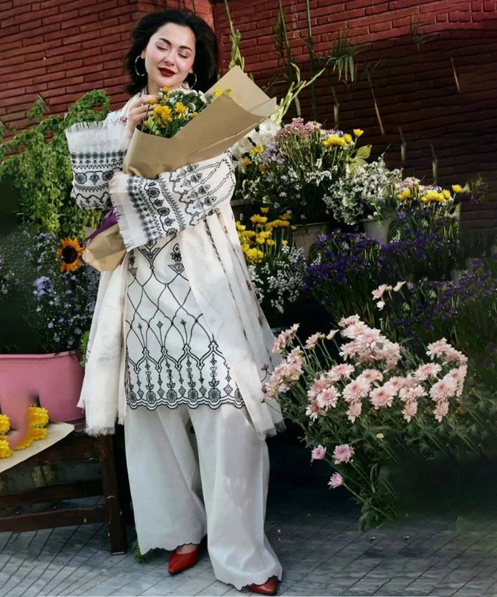 Lawn-3PC Embroidered Shirt with Digital Printed Jacquard Dupatta- 1383 -fashion